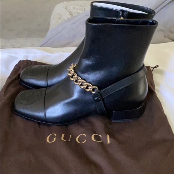 Gorgeous brand new leather Gucci booties - Picture 5 of 5